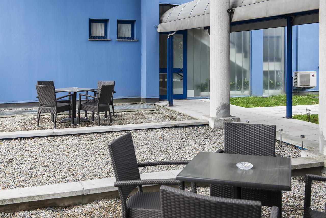 Park Hotel Residence Crema Exterior photo